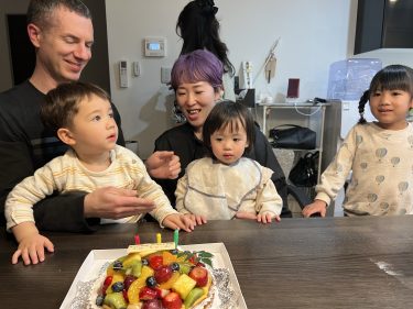 恒例のお誕生日会