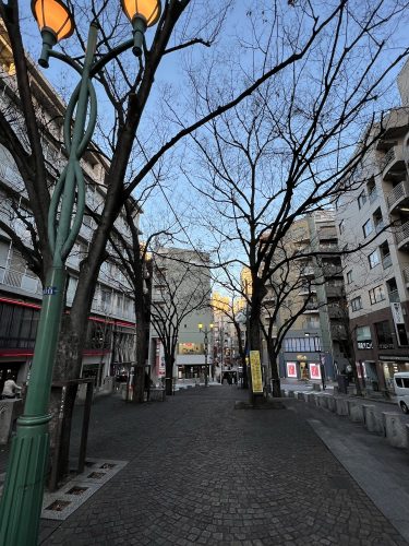 裏方に徹する